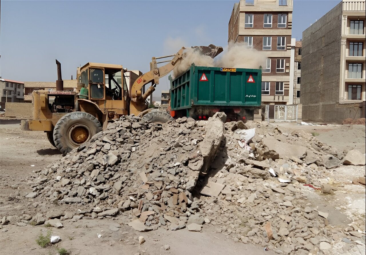 آغاز طرح «نخاله صفر» در اهواز/ برخورد قانونی با تخلفات پسماند