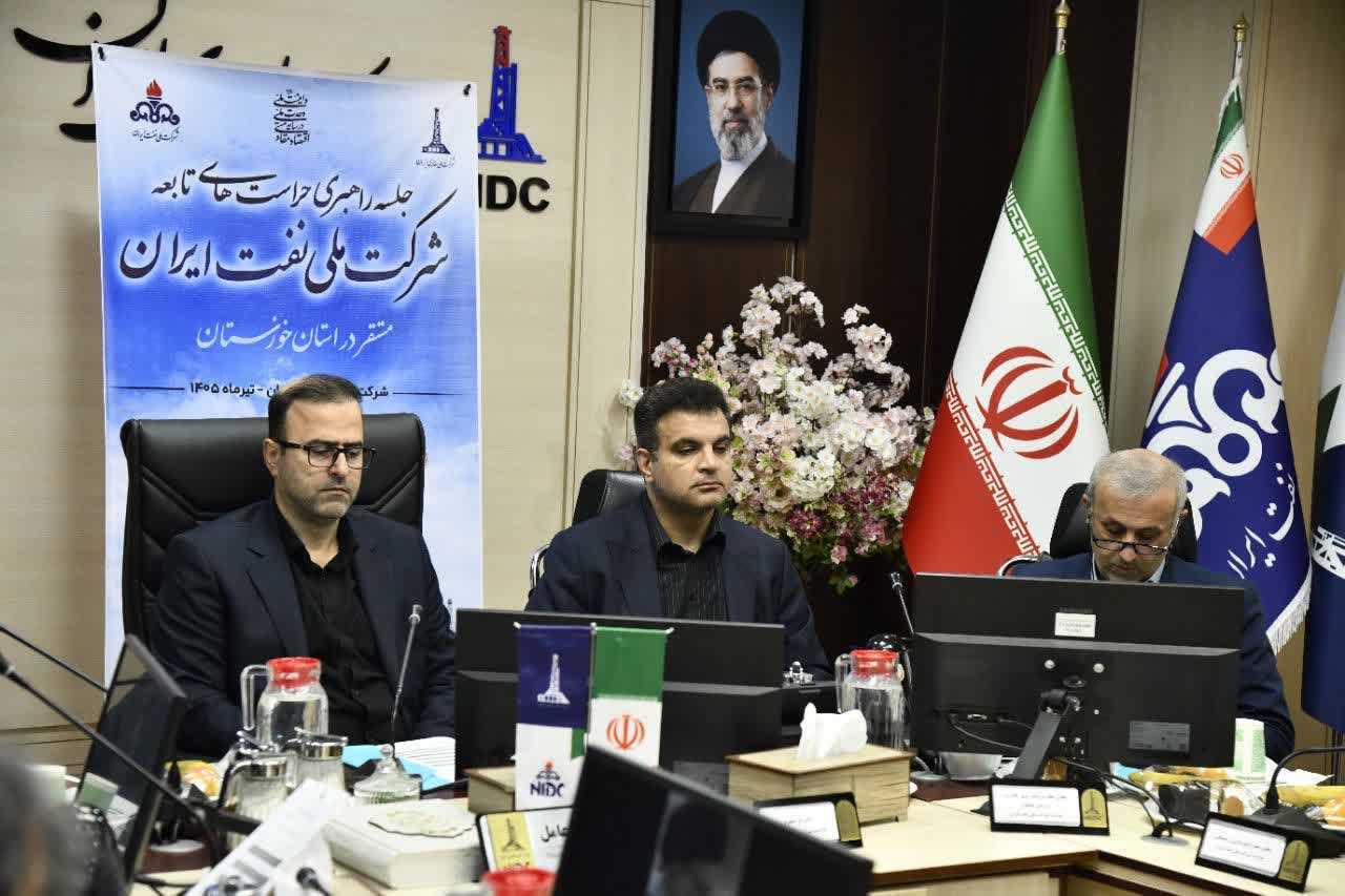 نشست روسا و مسئولان حراست شرکت های زیر مجموعه صنعت نفت در استان خوزستان برگزار شد
